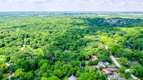 View/Area - 437 High Rd, Cary, IL 60013 photo 1 of 2