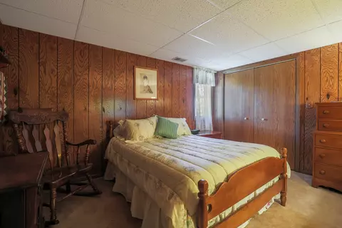 Bedroom - 437 High Rd, Cary, IL 60013 photo 4 of 4