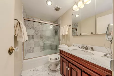 175 E Delaware Pl #4604, Chicago, IL 60611 photo 10
