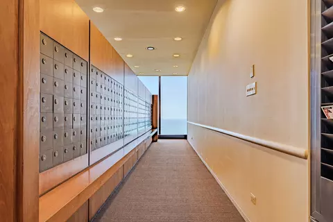 175 E Delaware Pl #4604, Chicago, IL 60611 photo 32