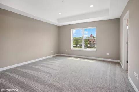 253 Masters Dr, Addison, IL 60101 photo 9