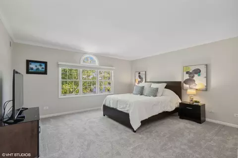 548 Long Hill Rd, Gurnee, IL 60031 photo 11