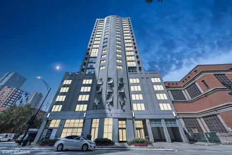 600 N Dearborn St #1503, Chicago, IL 60654