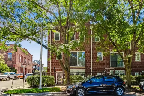 1765 W Altgeld St #A, Chicago, IL 60614