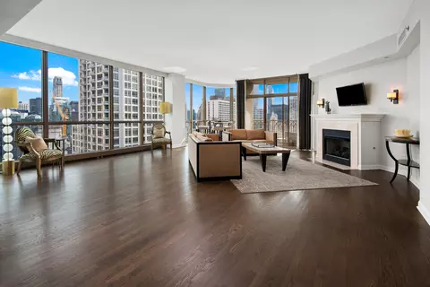 21 E Huron St #3503, Chicago, IL 60611 photo 4
