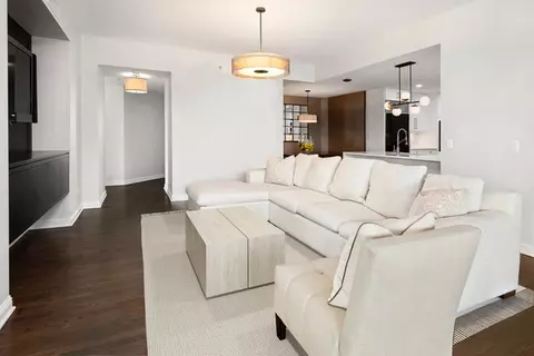 21 E Huron St #3503, Chicago, IL 60611 photo 7