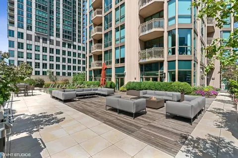 21 E Huron St #3503, Chicago, IL 60611 photo 24