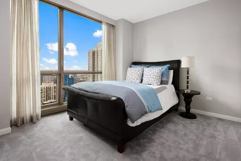 21 E Huron St #3503, Chicago, IL 60611 photo 17