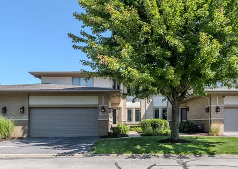 20432 Fallingwater Cir, Frankfort, IL 60423