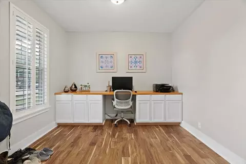 1077 Devon Dr, Antioch, IL 60002 photo 11