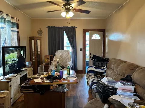 523 E Main St, Morrison, IL 61270 photo 6