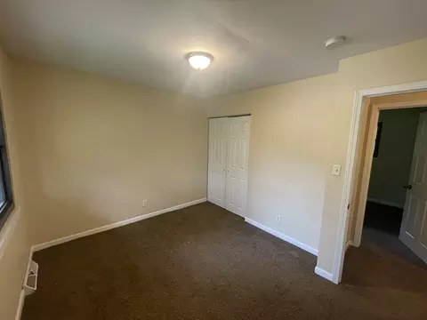 Bedroom - 1190 N Chicago Pl, Kankakee, IL 60901 photo 2 of 8