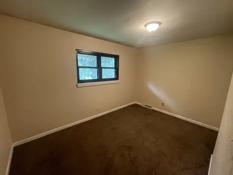 Bedroom - 1190 N Chicago Pl, Kankakee, IL 60901 photo 7 of 8