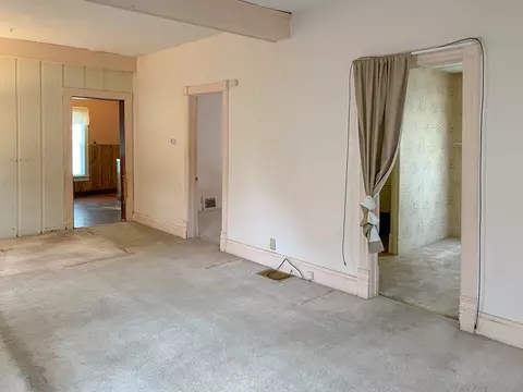 Living - 1049 5th St, Aurora, IL 60505 photo 1 of 1