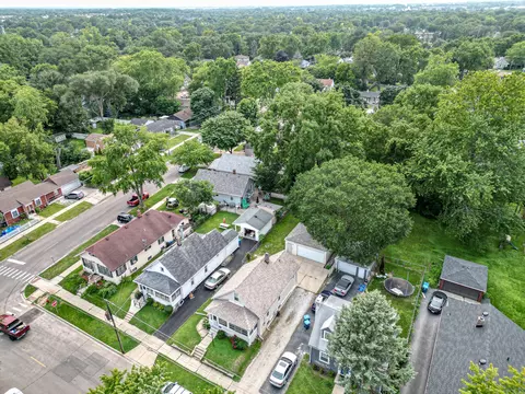 View/Area - 1049 5th St, Aurora, IL 60505 photo 2 of 2