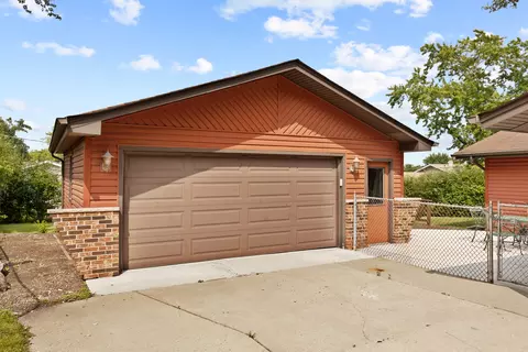 Other - 580 Frederick Ln, Hoffman Estates, IL 60169 photo 4 of 4