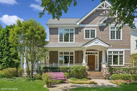 1530 Highland Ave, Wilmette, IL 60091