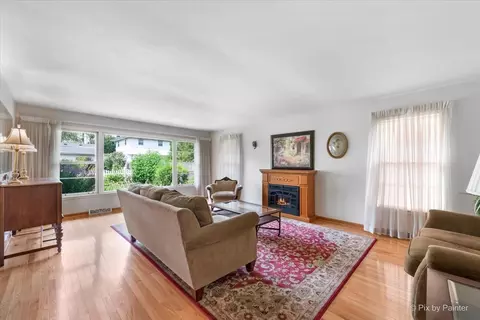 708 Mark Ave, Des Plaines, IL 60016 photo 17