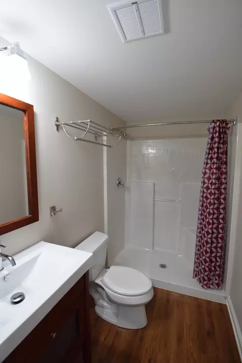 Bath - 29 W023 Bode Rd, Elgin, IL 60120 photo 7 of 7