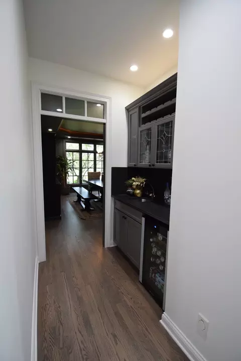 Entry Way - 29 W023 Bode Rd, Elgin, IL 60120 photo 3 of 5