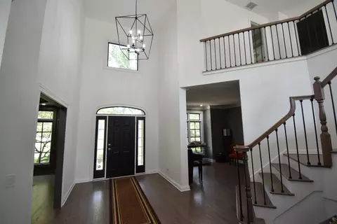 Entry Way - 29 W023 Bode Rd, Elgin, IL 60120 photo 1 of 5