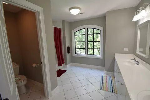 Bath - 29 W023 Bode Rd, Elgin, IL 60120 photo 3 of 7
