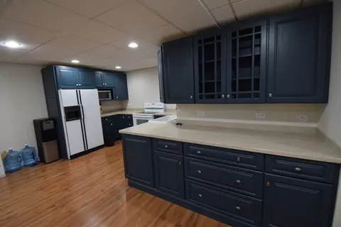Kitchen - 29 W023 Bode Rd, Elgin, IL 60120 photo 9 of 9
