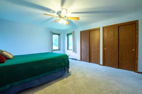 829 Sutton Pl, Freeport, IL 61032 photo 13