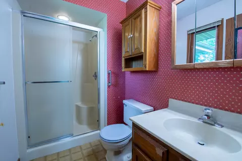 829 Sutton Pl, Freeport, IL 61032 photo 14