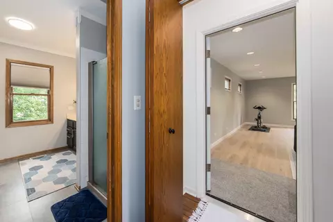 Entry Way - 4711 Devon Ave, Lisle, IL 60532 photo 3 of 3