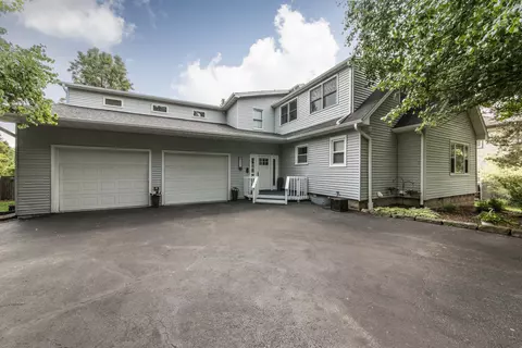 4711 Devon Ave, Lisle, IL 60532
