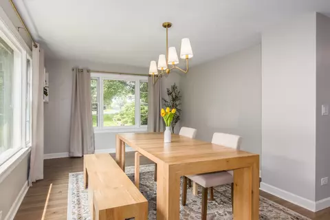 Dining - 4711 Devon Ave, Lisle, IL 60532 photo 2 of 2