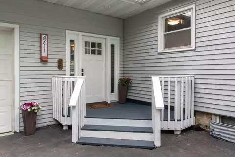 Exterior - 4711 Devon Ave, Lisle, IL 60532 photo 2 of 10