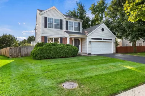 2307 Woodside Dr, Carpentersville, IL 60110