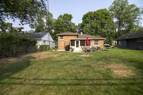 Exterior - 1165 S 8th Ave, Kankakee, IL 60901 photo 5 of 6