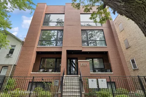 1513 W Ohio St #1E, Chicago, IL 60642