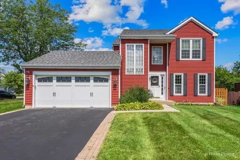 626 Lorree Ln, Lake In The Hills, IL 60156