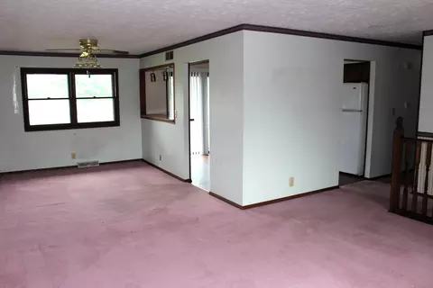 216 Saratoga Rd, Normal, IL 61761 photo 5