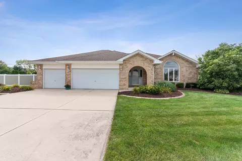 17718 Westbrook Dr, Orland Park, IL 60467