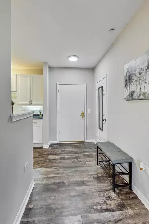 640 Mchenry Rd #203, Wheeling, IL 60090 photo 11