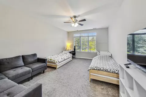640 Mchenry Rd #203, Wheeling, IL 60090 photo 23