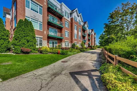 640 Mchenry Rd #203, Wheeling, IL 60090 photo 37