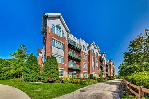 640 Mchenry Rd #203, Wheeling, IL 60090 photo 33