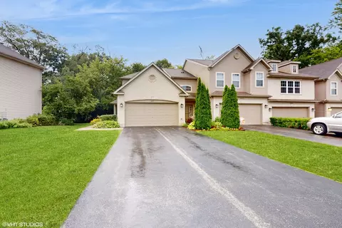 2871 Granite Ct #15, Crystal Lake, IL 60012