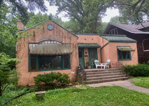 1107 W Park Front St, Joliet, IL 60436