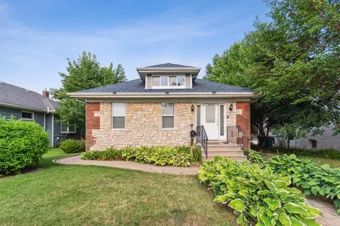 116 S Seeser St, Joliet, IL 60436