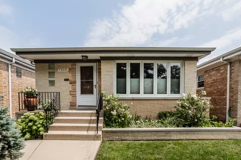 7509 N Octavia Ave, Chicago, IL 60631