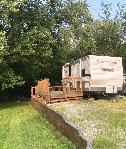 29234 Woodhaven, Sublette, IL 61367