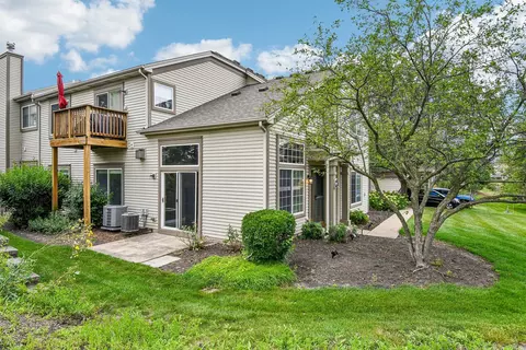 819 Asbury Dr, Aurora, IL 60502 photo 22