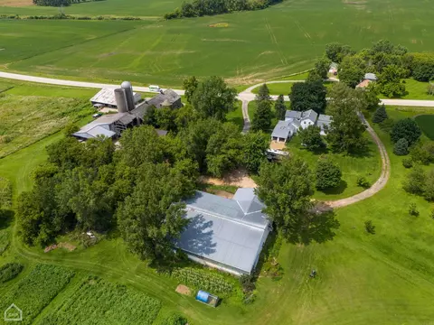 20105 Oak Grove Rd, Harvard, IL 60033 photo 13